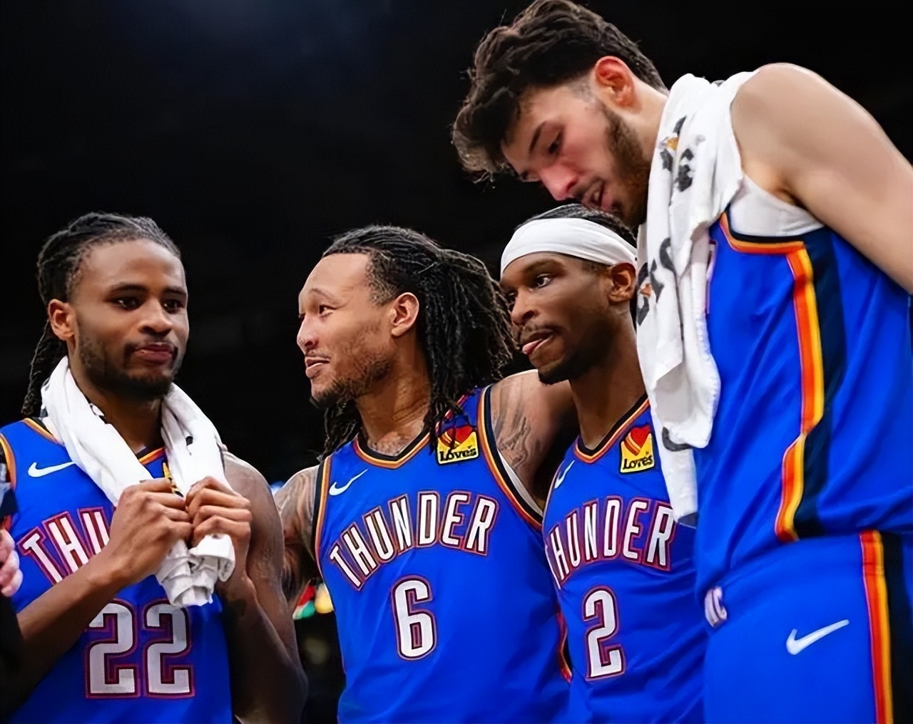 半场战报：巴列卡诺1-0瓦伦西亚，诺贝尔-门迪建功（半场速报：巴列卡诺1-0领先瓦伦西亚，诺贝尔-门迪破门）