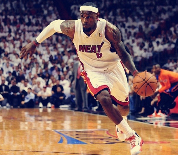 安以恩：邦本宜裕是很“高级”的球员，我们能秒懂彼此的意图（安以恩：邦本宜裕水准很高，我们配合一拍即合）