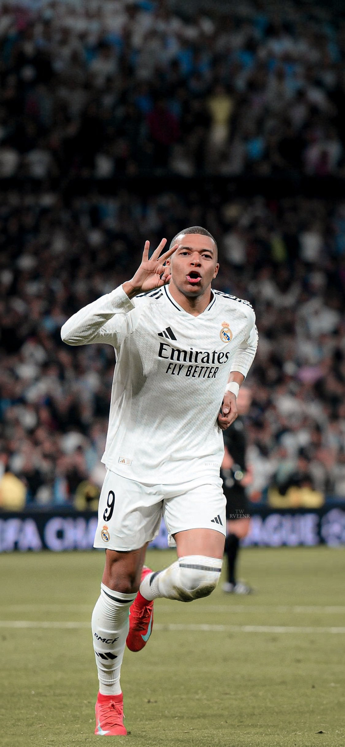 世预赛全胜+零失球！英格兰2-0客胜阿尔巴尼亚，凯恩梅开二度（凯恩双响，英格兰客场2-0阿尔巴尼亚，世预赛保持全胜并零失球）