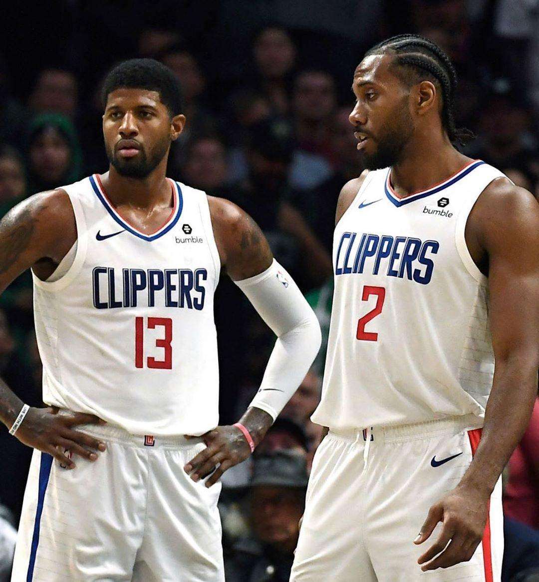 里尔老板：乔纳森不是典型9号球员，预料到他会遇到一些困难（里尔主帅：乔纳森并非传统9号，早知他会遭遇挑战）