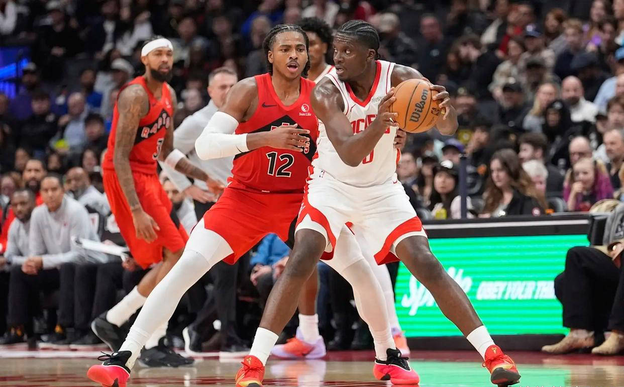 记者：韩鹏仍是泰山主帅，但俱乐部需要找个名义上的“主帅”（记者称韩鹏仍掌泰山帅印，俱乐部或另觅挂名主帅）