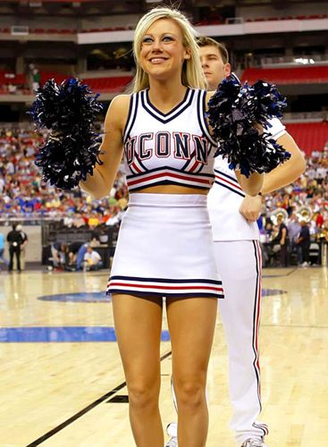 国脚赛季最佳表现，媒体称赞（媒体盛赞国脚赛季巅峰发挥）