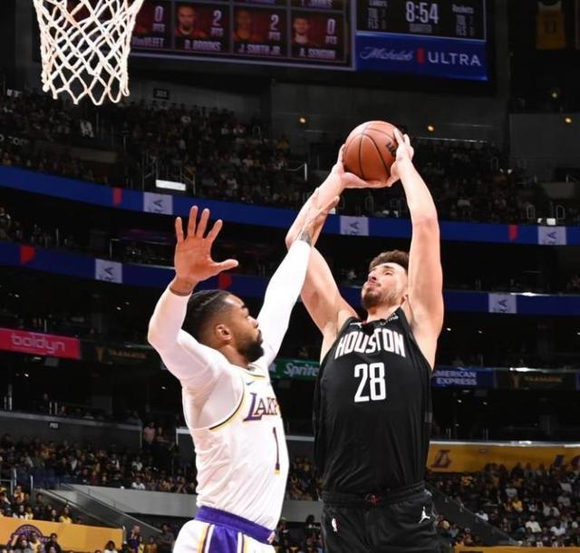 西甲身价跌幅榜：贝林、罗德里戈下跌2000万欧（西甲球员贬值榜：贝林厄姆、罗德里戈身价各缩水2000万欧）