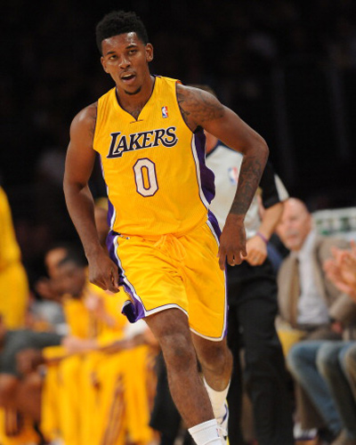 官方：孔蒂当选2025意足球盛典最佳教练，那不勒斯最佳俱乐部（官方宣布：孔蒂荣膺2025意大利足球盛典最佳教练，那不勒斯获评最佳俱乐部）