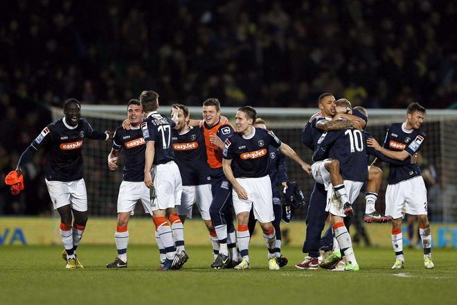 记者：纽卡要求谢什科48小时内答复，不打算拖到本周后半段（记者：纽卡斯尔要求谢什科两天内回应，不会把进程拖到本周后期）